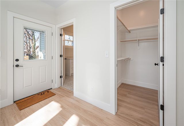 402 N Maxwell Street, Siloam Springs, AR 72761