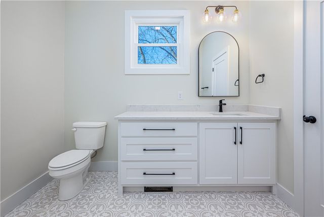 402 N Maxwell Street, Siloam Springs, AR 72761