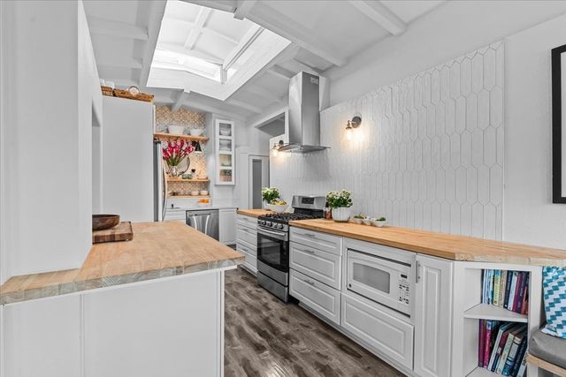 17 Araby St, Palm Springs, CA 92264