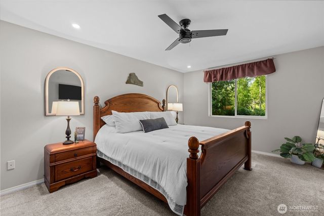 3809 234th Street NE, Arlington, WA 98223