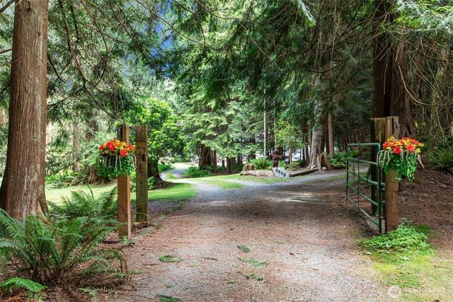 3809 234th Street NE, Arlington, WA 98223