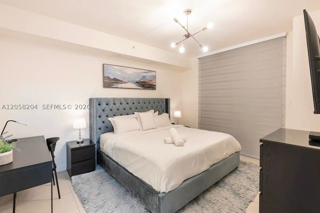 5350 NW 84th Ave 403, Doral, FL 33166