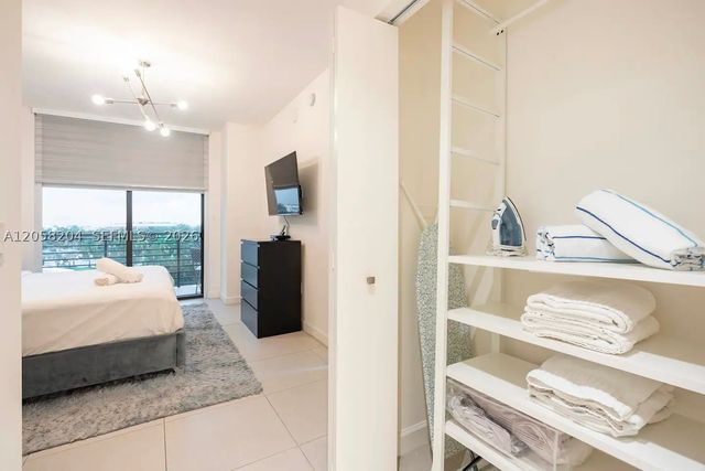 5350 NW 84th Ave 403, Doral, FL 33166