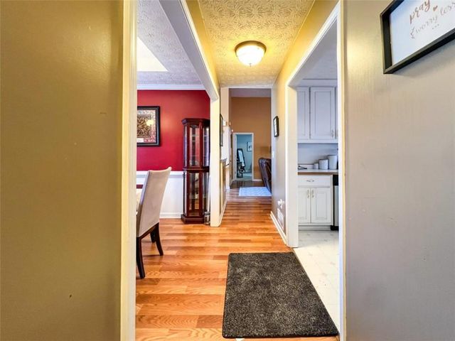 3492 Heathervale Way, Conyers, GA 30094