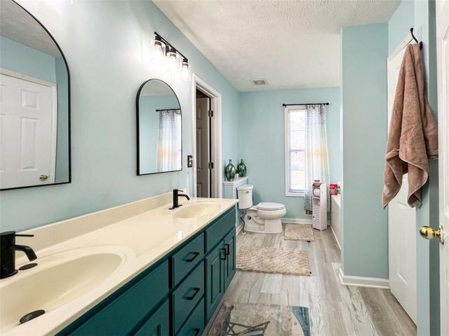 3492 Heathervale Way, Conyers, GA 30094