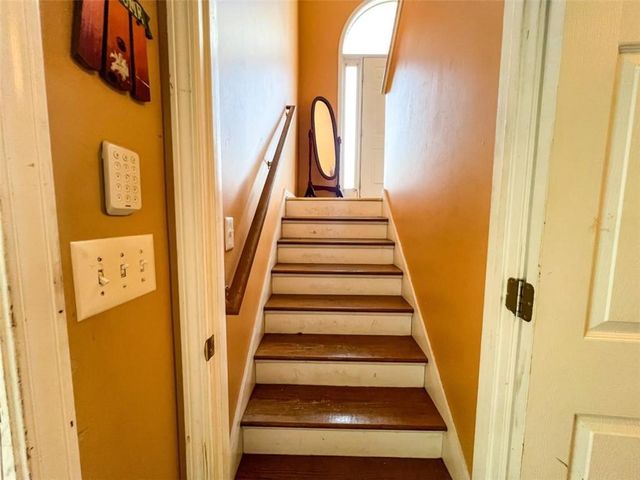 3492 Heathervale Way, Conyers, GA 30094