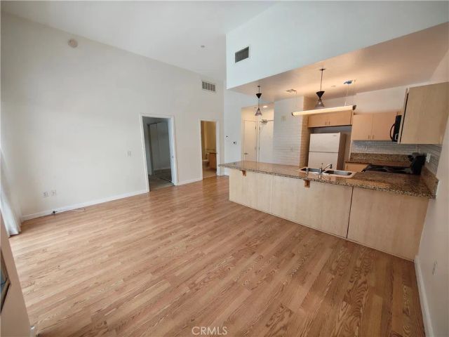 630 W 6th Street 506, Los Angeles, CA 90017