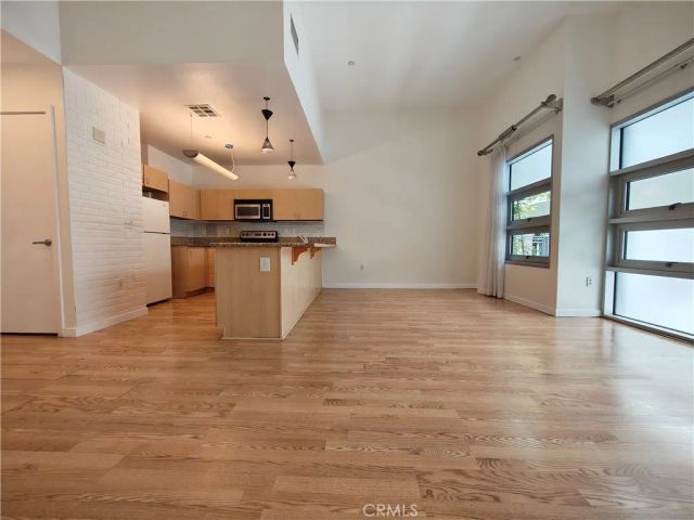 630 W 6th Street 506, Los Angeles, CA 90017