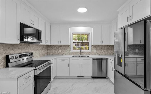3008 W Cornwallis Drive, Greensboro, NC 27408
