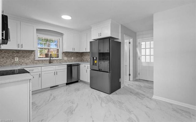 3008 W Cornwallis Drive, Greensboro, NC 27408