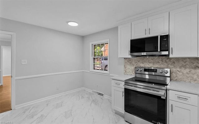 3008 W Cornwallis Drive, Greensboro, NC 27408