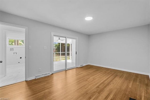 3008 W Cornwallis Drive, Greensboro, NC 27408