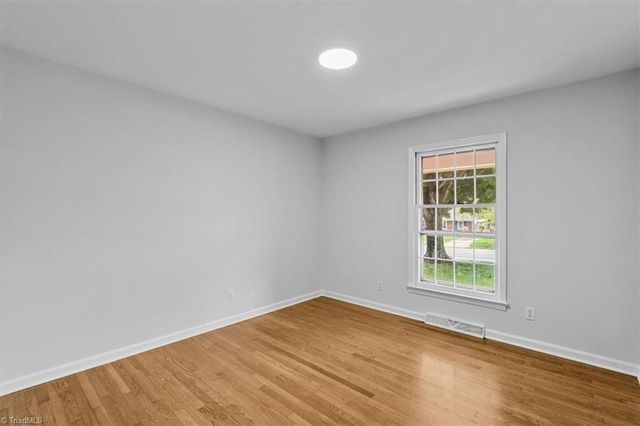 3008 W Cornwallis Drive, Greensboro, NC 27408