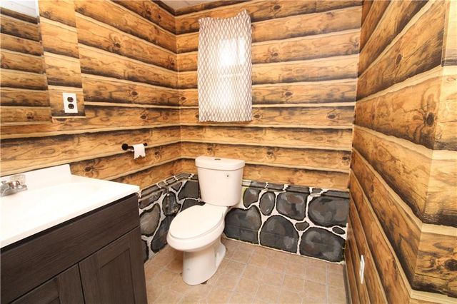 408 N 1st Street, Savannah, MO 64485