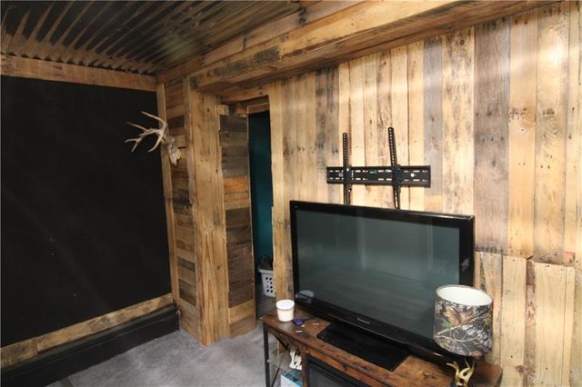 408 N 1st Street, Savannah, MO 64485