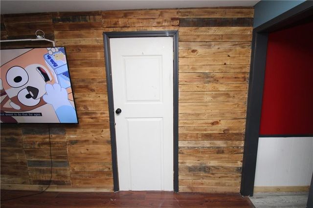 408 N 1st Street, Savannah, MO 64485