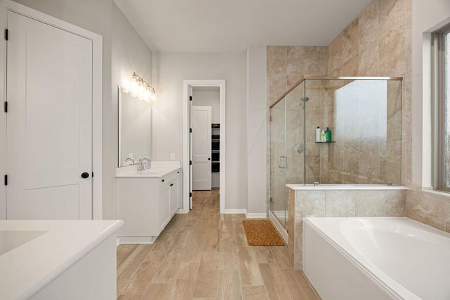 4823 Vaughan Way, Iowa Colony, TX 77583