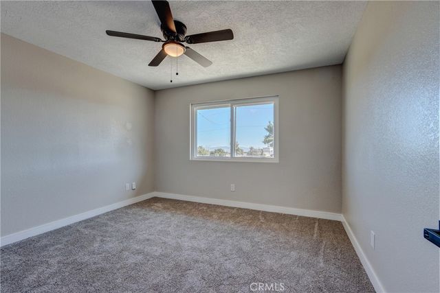 6572 Merced, Oak Hills, CA 92344