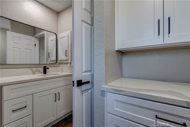 6572 Merced, Oak Hills, CA 92344