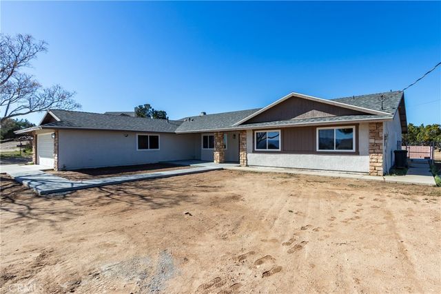6572 Merced, Oak Hills, CA 92344