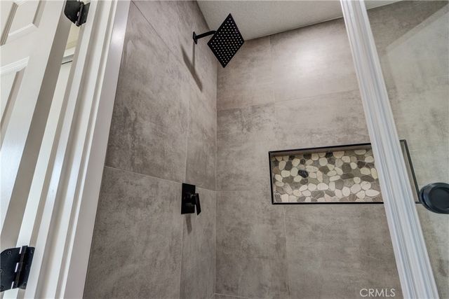 6572 Merced, Oak Hills, CA 92344