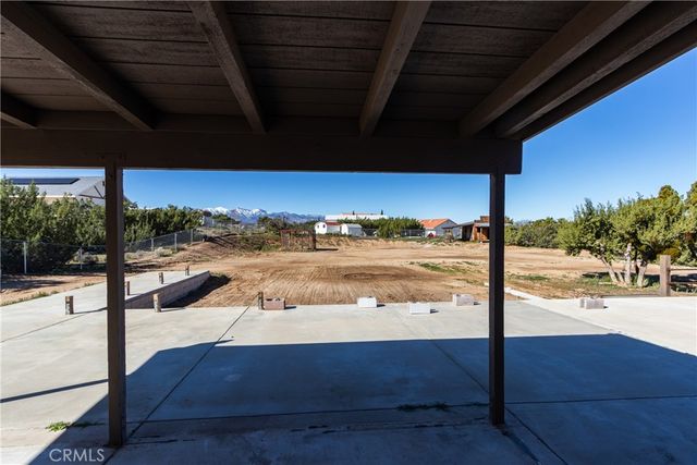 6572 Merced, Oak Hills, CA 92344