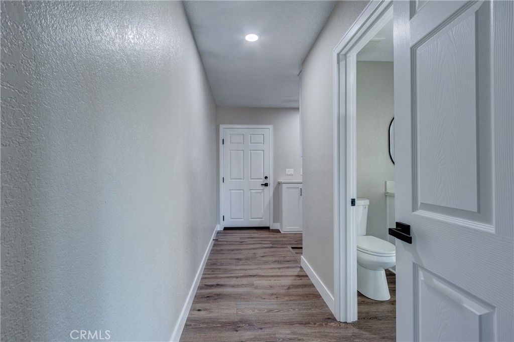 Image 40 of property listing at 6572 Merced, Oak Hills, CA 92344