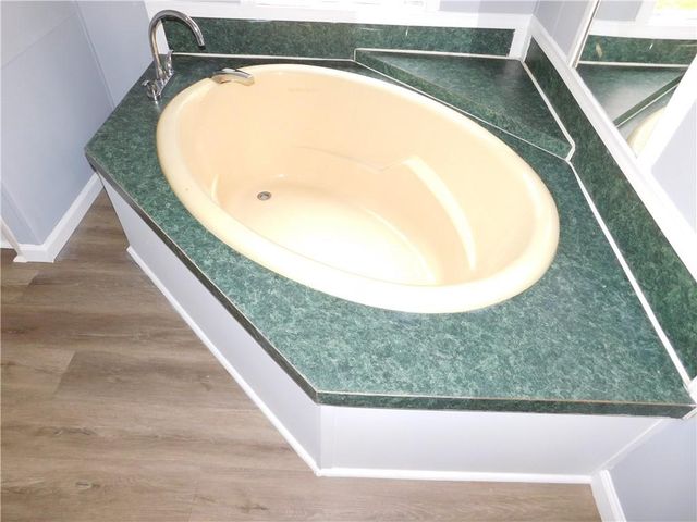 911 Woodchase Drive, Monroe, GA 30655