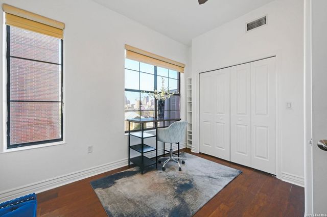 215 Center St Apt 311, San Antonio, TX 78202