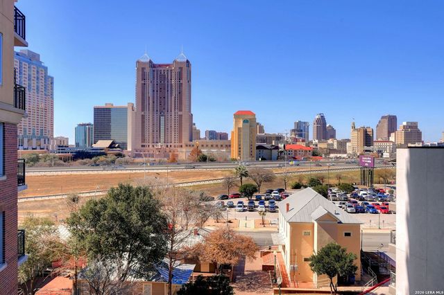 215 Center St Apt 311, San Antonio, TX 78202