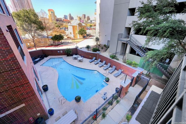 215 Center St Apt 311, San Antonio, TX 78202