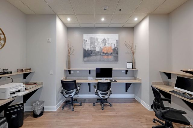 215 Center St Apt 311, San Antonio, TX 78202