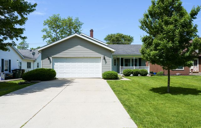 510 Dunbar Street, Beecher, IL 60401