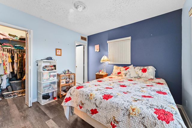 1114 Lake Terrace 212, Boynton Beach, FL 33426