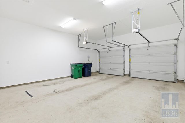 1024 Siena Sunset RD, Leander, TX 78641