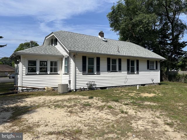 452 RARITAN AVE, Atco, NJ 08004