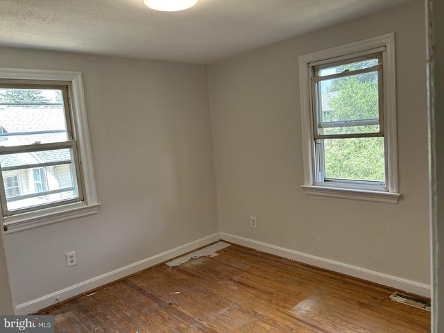 452 RARITAN AVE, Atco, NJ 08004