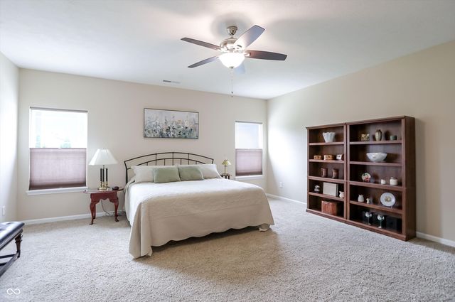 4731 W Lawrence Way, New Palestine, IN 46163