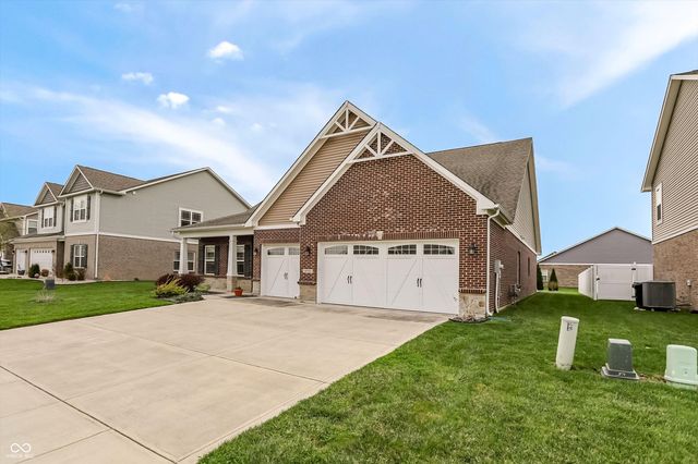 4731 W Lawrence Way, New Palestine, IN 46163