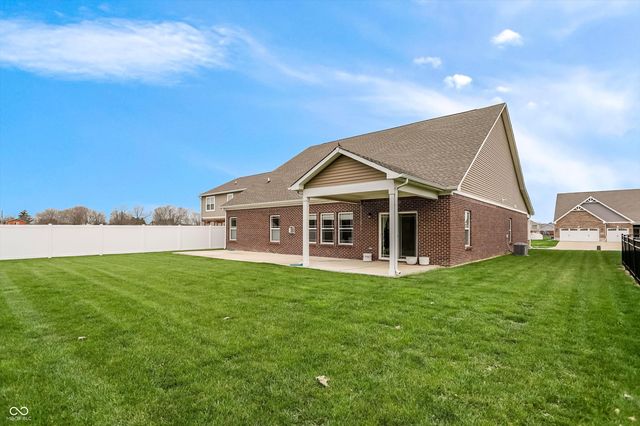 4731 W Lawrence Way, New Palestine, IN 46163