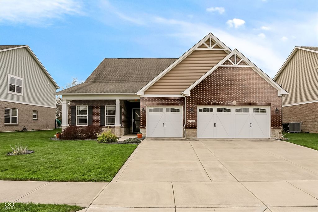 4731 W Lawrence Way, New Palestine, IN 46163