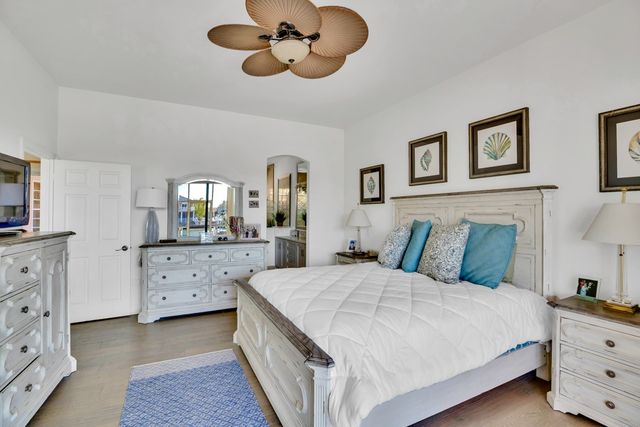 5465 E Harbor Village Drive, Vero Beach, FL 32967