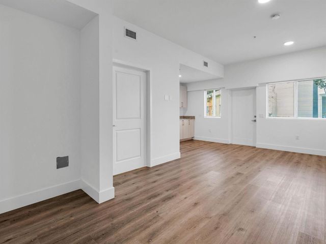 2130 NW 37th Street, Miami, FL 33142