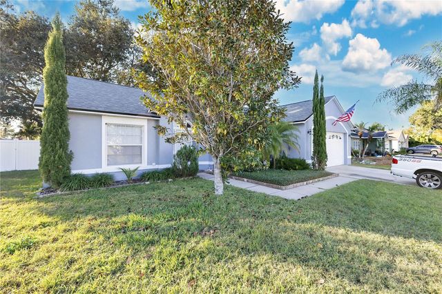 330 ROBBINS REST CIRCLE, Davenport, FL 33896