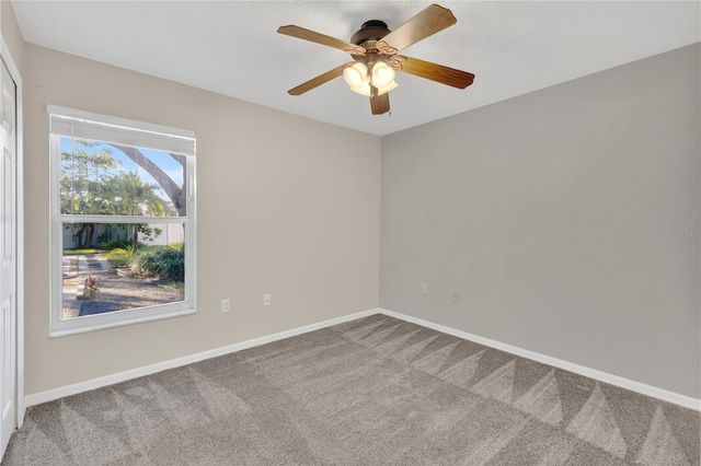 330 ROBBINS REST CIRCLE, Davenport, FL 33896