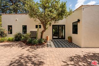 3221 Griffith Park Boulevard, Los Angeles, CA 90027