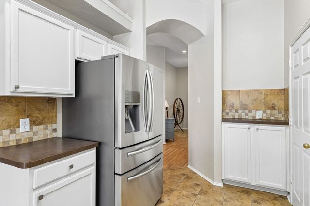 6415 Lakewood Drive, Sachse, TX 75048