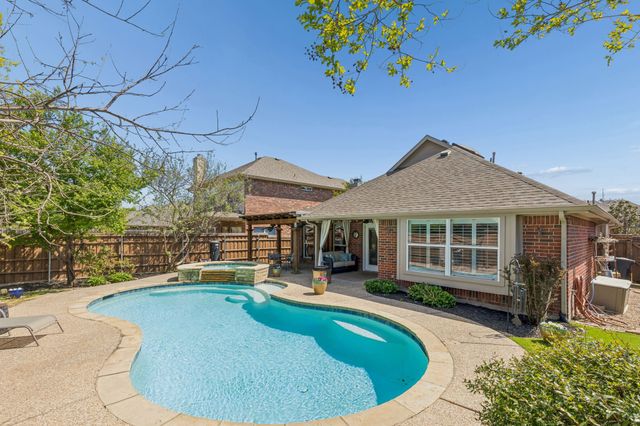 6415 Lakewood Drive, Sachse, TX 75048