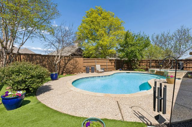 6415 Lakewood Drive, Sachse, TX 75048