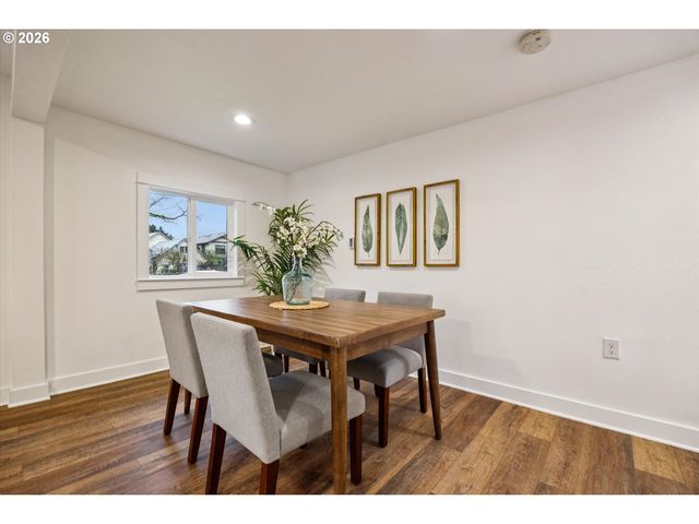 4563 Ne 47th Ave 1, Portland, OR 97218